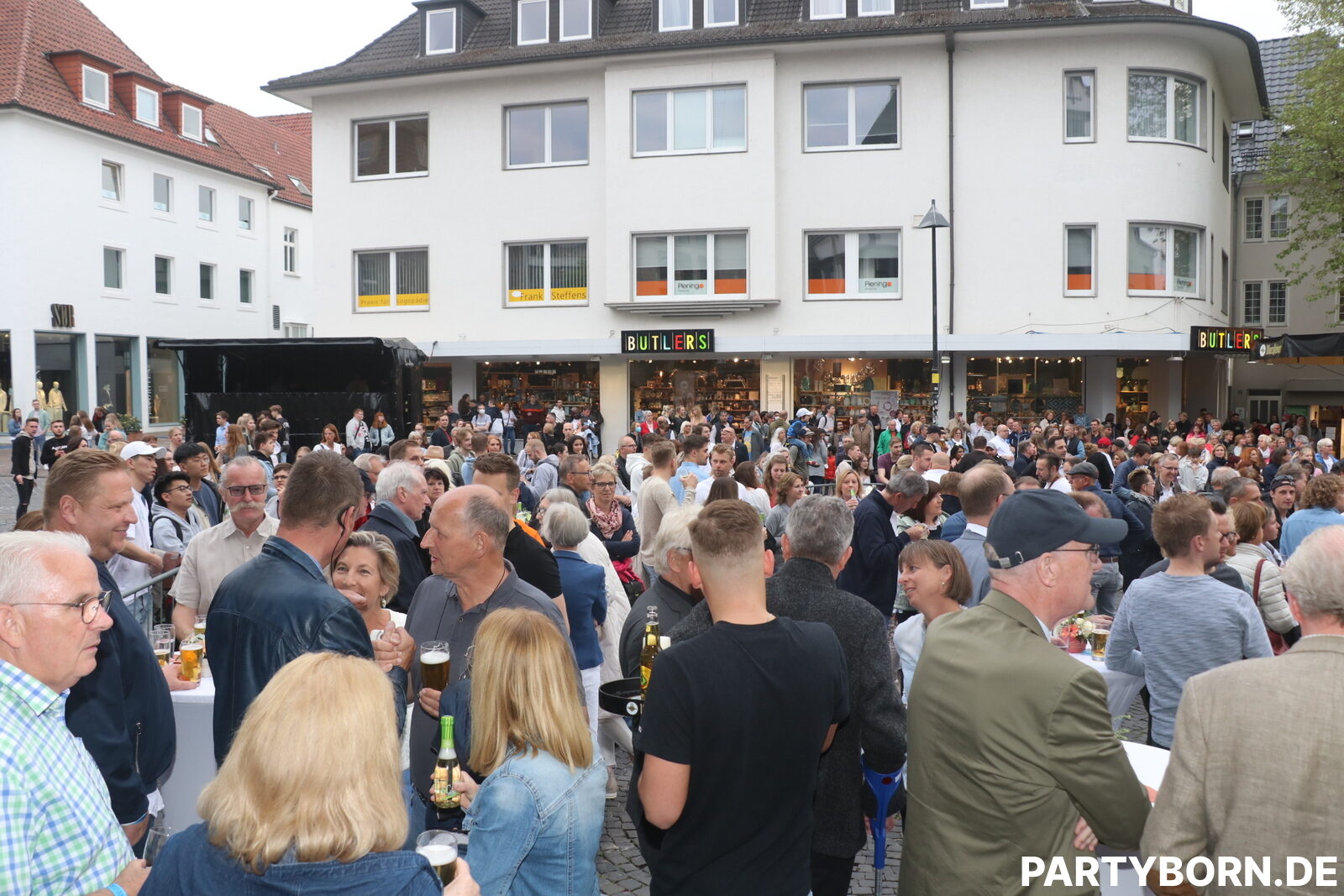 Frühlingsfest Paderborn - Paderborn, Rathaus, 06.05.2022