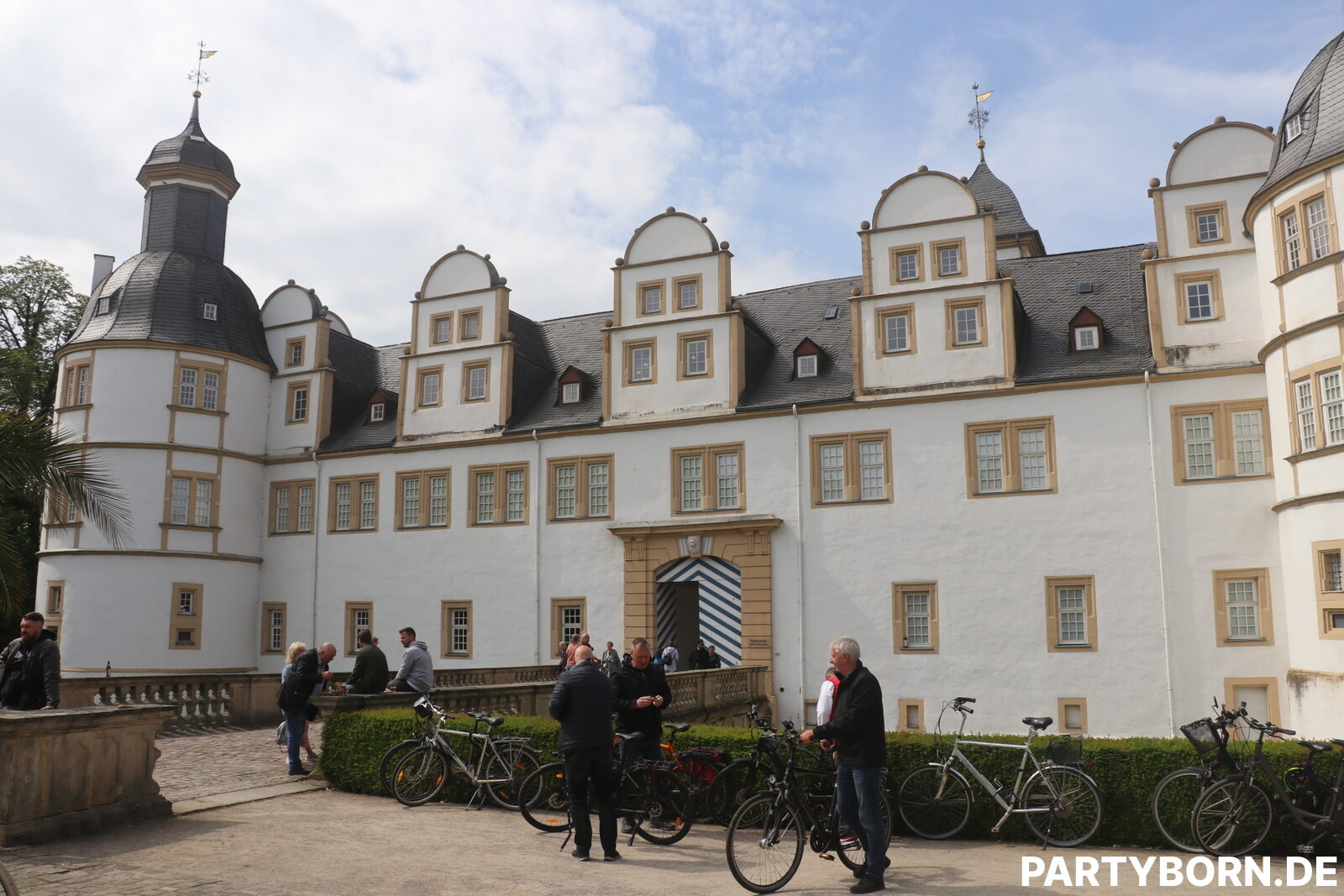 Bierfest Schloss Neuhaus - Schloss Neuhaus, Schloss, 26.05.2022