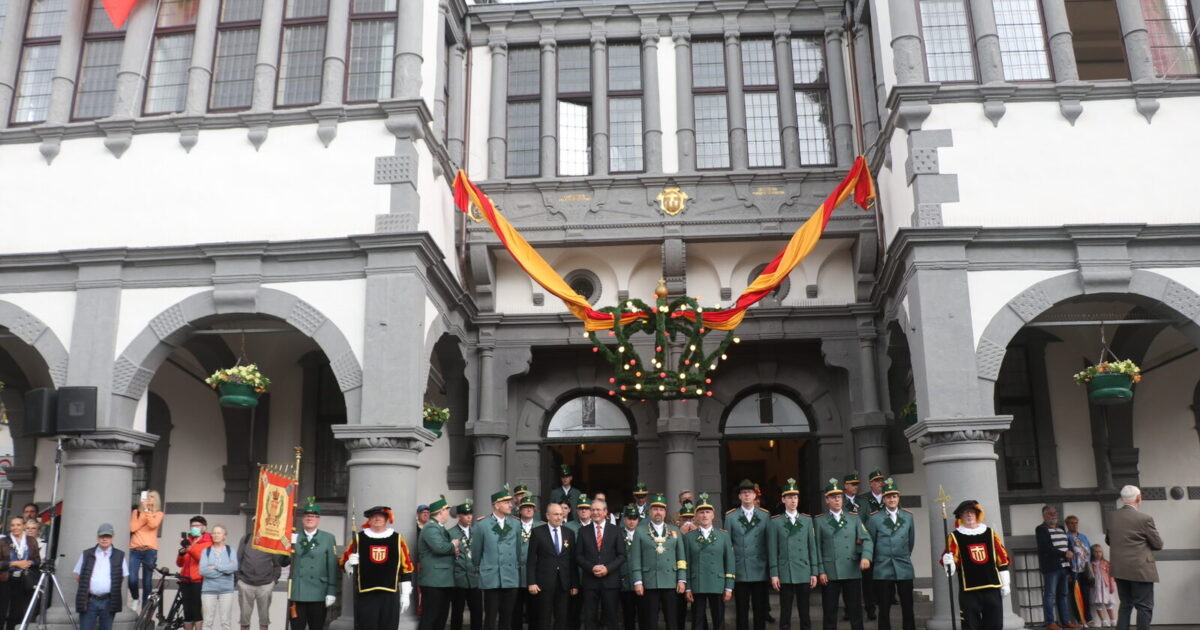 Schützenfest PBSV Aufstellung - Paderborn, Rathaus, 09.07.2022